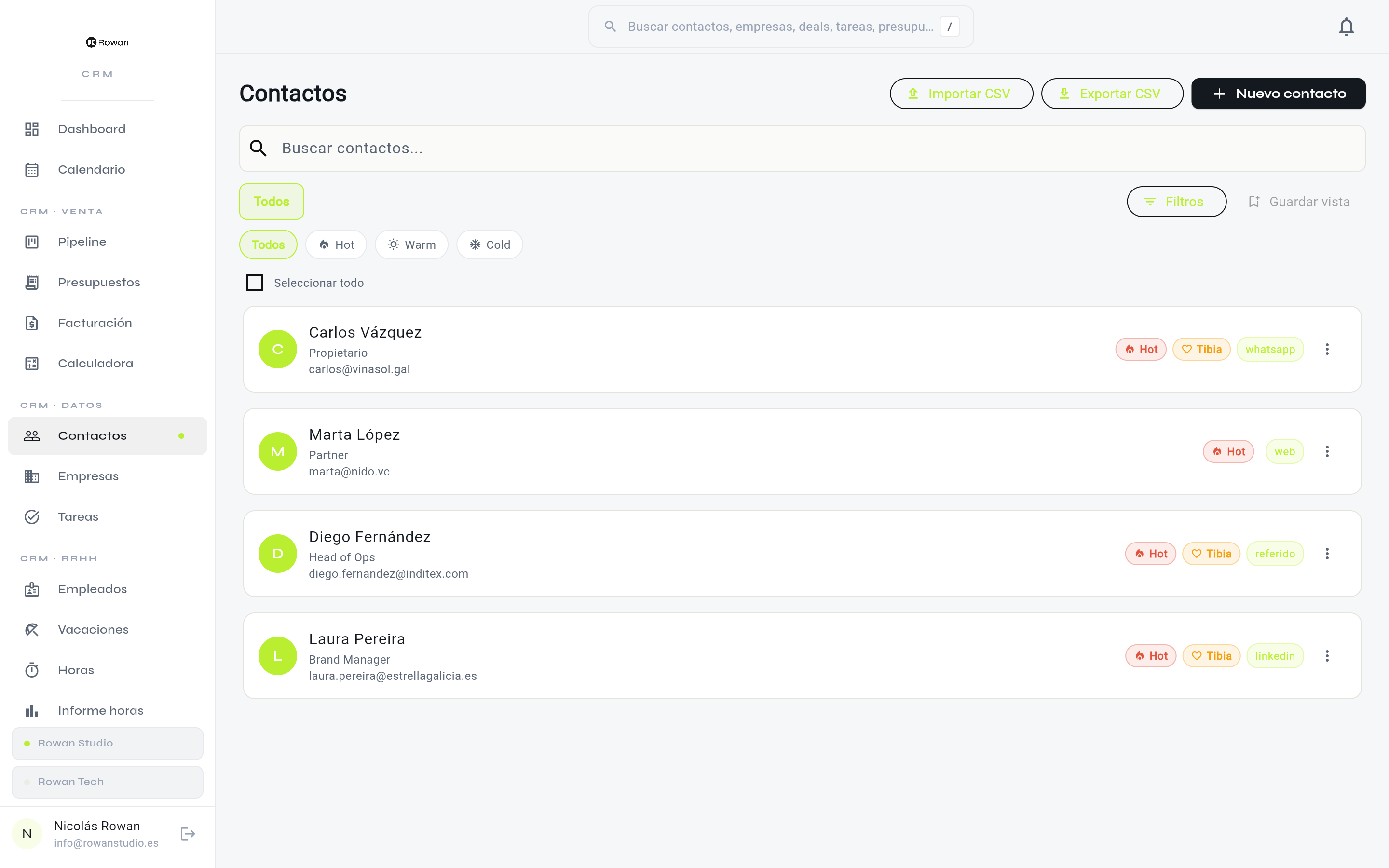 Rowan CRM en uso: lista de contactos con ficha, etiquetas Hot/Warm/Cold y origen del lead