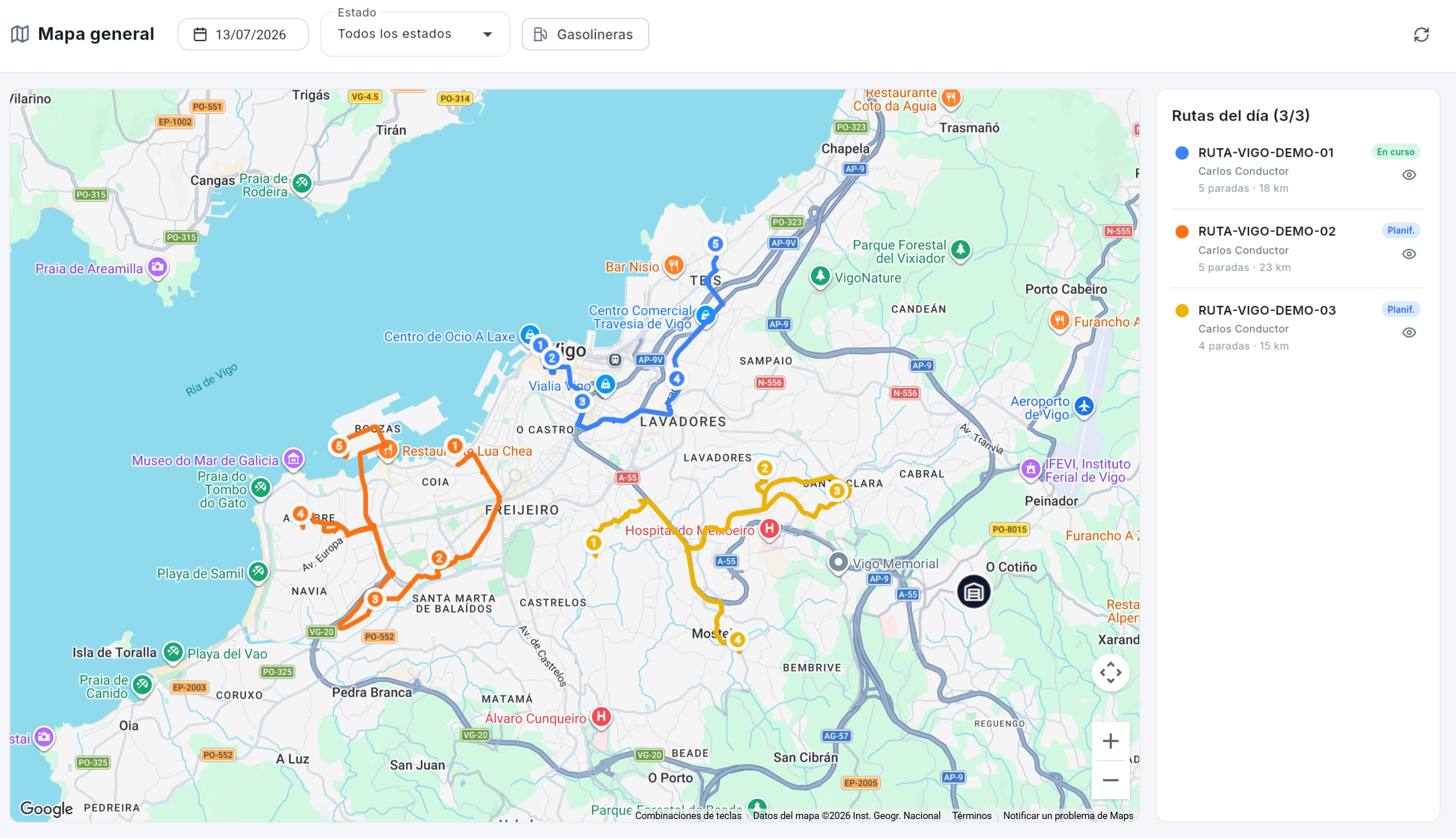 Mapa general de Rowan Rutas: tres rutas del día dibujadas sobre el mapa de Vigo con sus paradas numeradas y el panel de rutas del día al lado